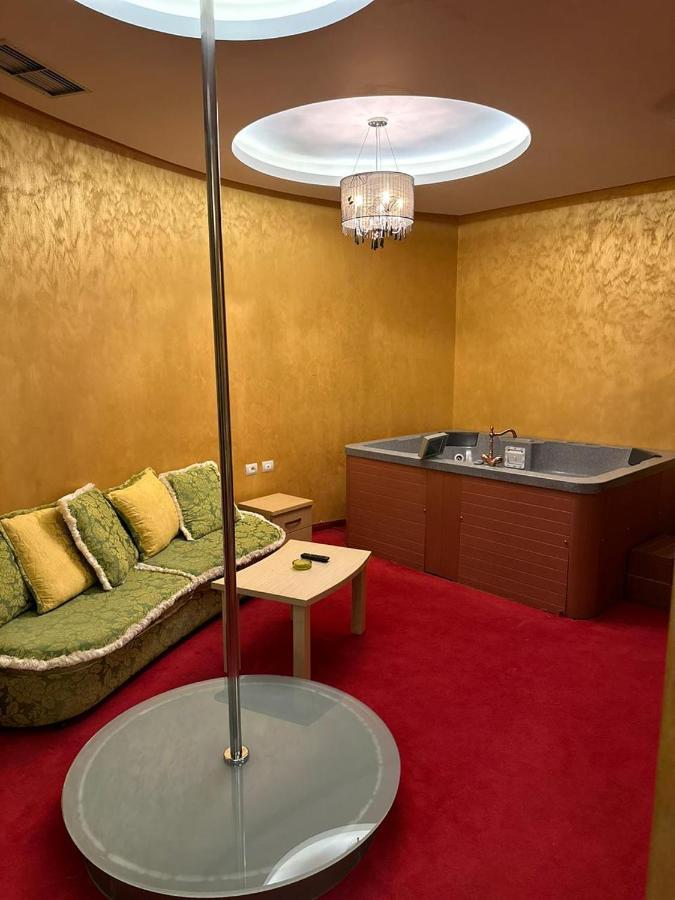 Hotel Gjuta Farke e Madhe Luaran gambar