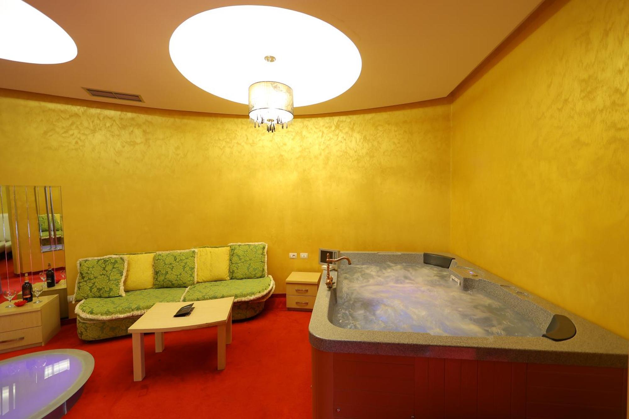 Hotel Gjuta Farke e Madhe Luaran gambar